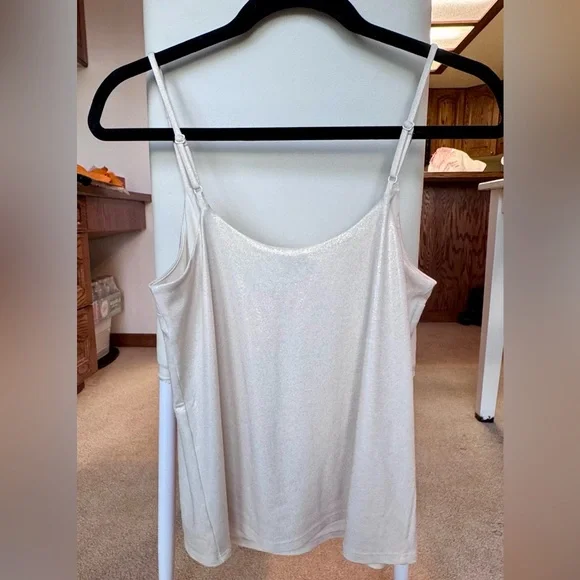 BUNDLE Express Dressy Tops - Black, Gold, Silver - Picture 9 of 16